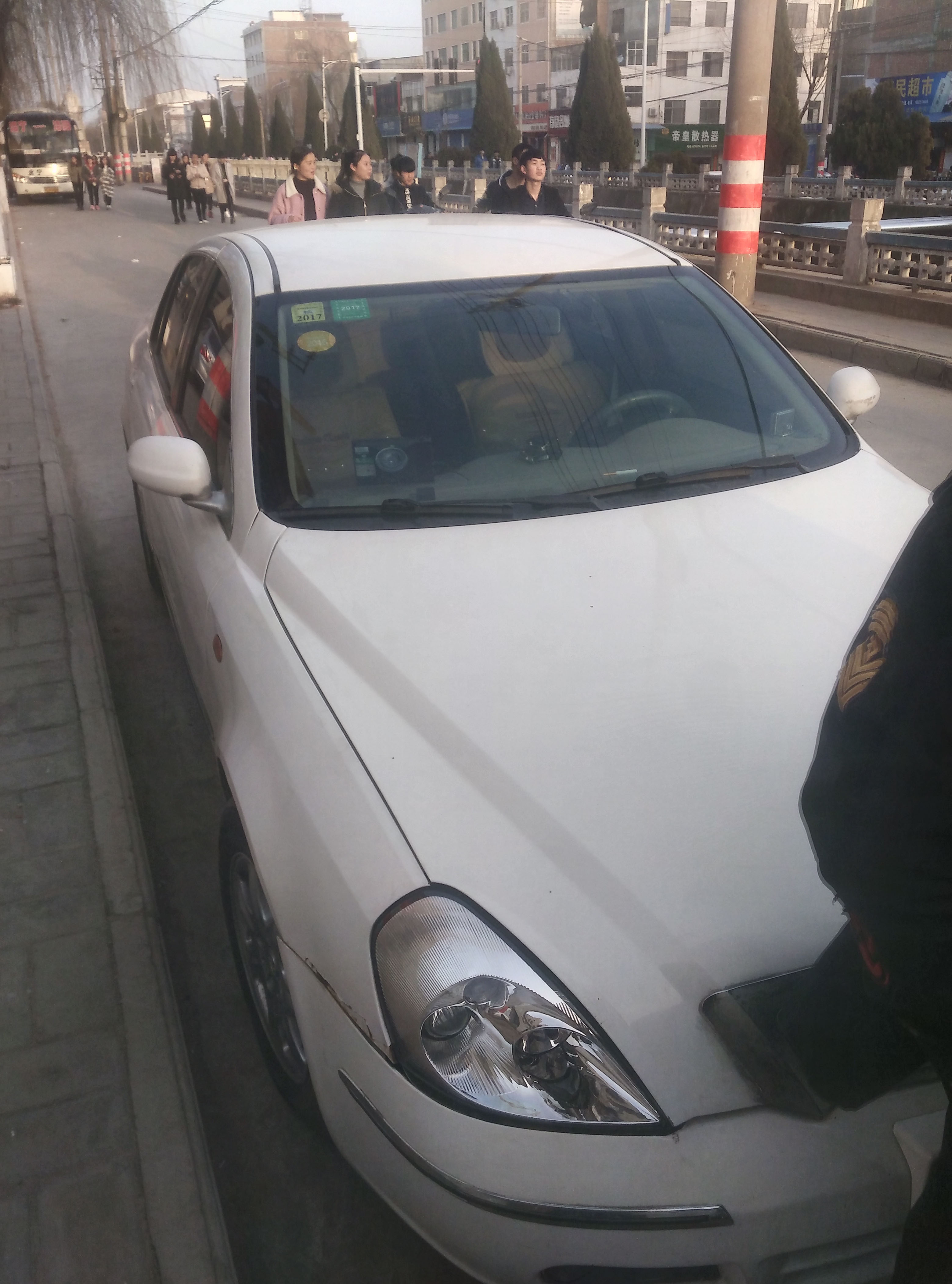 賣(mài)車(chē) 賣(mài)車(chē)