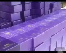 浪漫七夕，怎么能缺少浪漫的玫瑰花！
