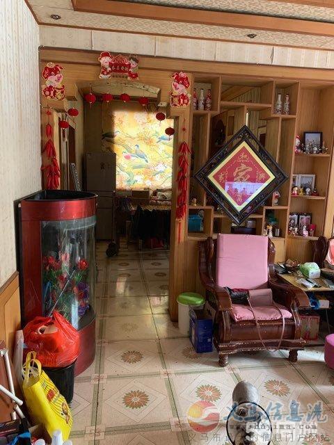 市中心房屋出售自帶房產(chǎn)證一樓 市中心房屋出售自帶房產(chǎn)證一樓