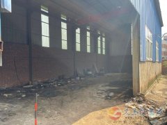廠房分為上下四間大車間+臨街商鋪可整租也可單獨(dú)出租   價格
