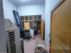 香山南街路東門面房共三層出售不租