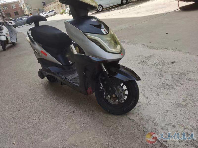 八成新二輪電動(dòng)車 八成新二輪電動(dòng)車