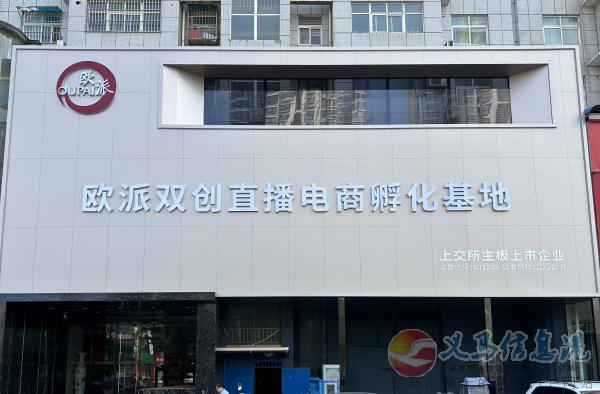 室內(nèi)設(shè)計(jì)師 室內(nèi)設(shè)計(jì)師