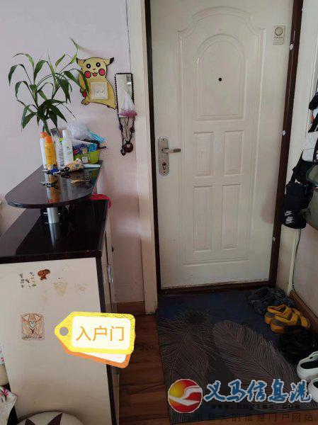 出售千秋礦千園小區(qū)34號樓 三室兩廳房屋 出售千秋礦千園小區(qū)34號樓 三室兩廳房屋