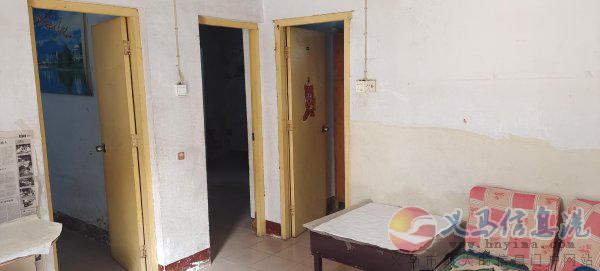 小院子超低價(jià)長期對(duì)外出租或出售 小院子超低價(jià)長期對(duì)外出租或出售