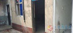 小院子超低價(jià)長期對(duì)外出租或出售 小院子超低價(jià)長期對(duì)外出租或出售