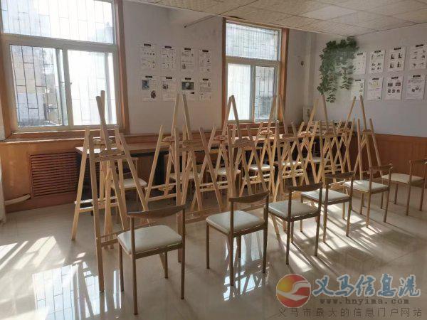 招聘暑假工美術(shù)助教老師一名 招聘暑假工美術(shù)助教老師一名